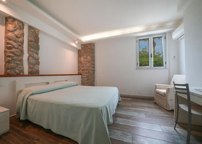 Marinella - On The - Private Free Parking * Capo Vaticano