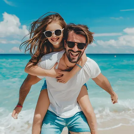 Marinella - On The - Private Free Parking Capo Vaticano