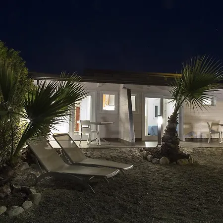 Marinella Paradiso Sul Mare 度假居 *