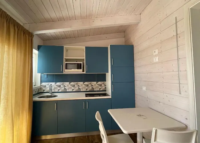 Marinella - On The - Private Free Parking 度假居 *