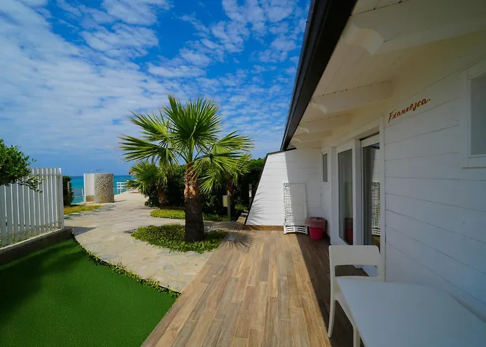 Marinella - On The - Private Free Parking